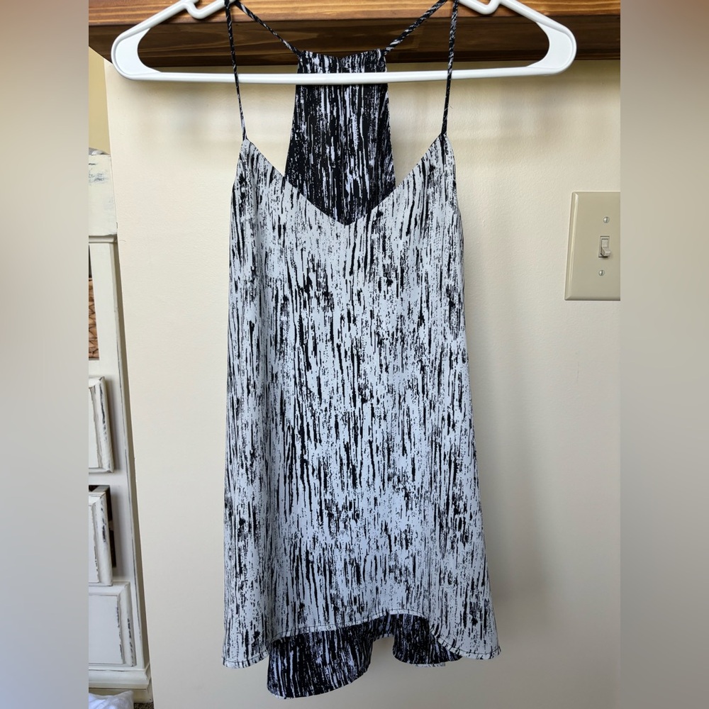 Express Reversible camisole top, black and white size XS
